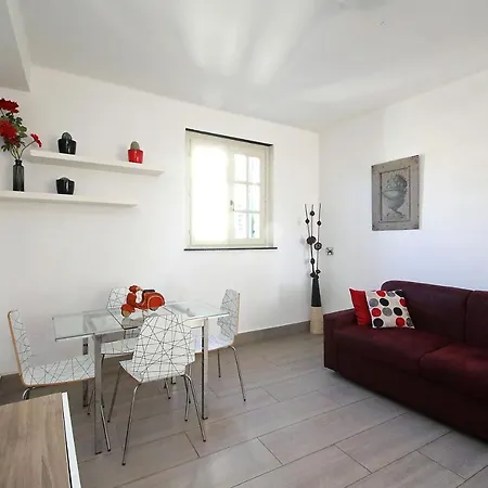 Nocleg ze śniadaniem La Superba & Breakfast 3*