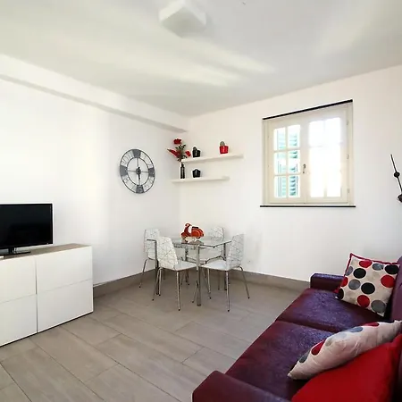 La Superba & Breakfast 3* Genua