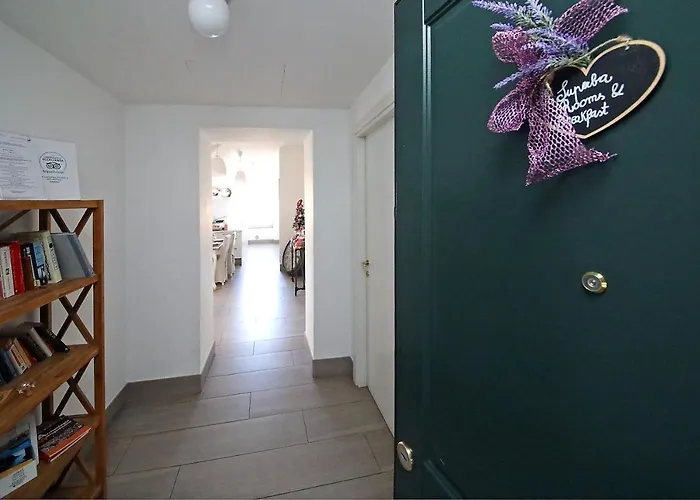 Bed & Breakfast La Superba & Breakfast Janov