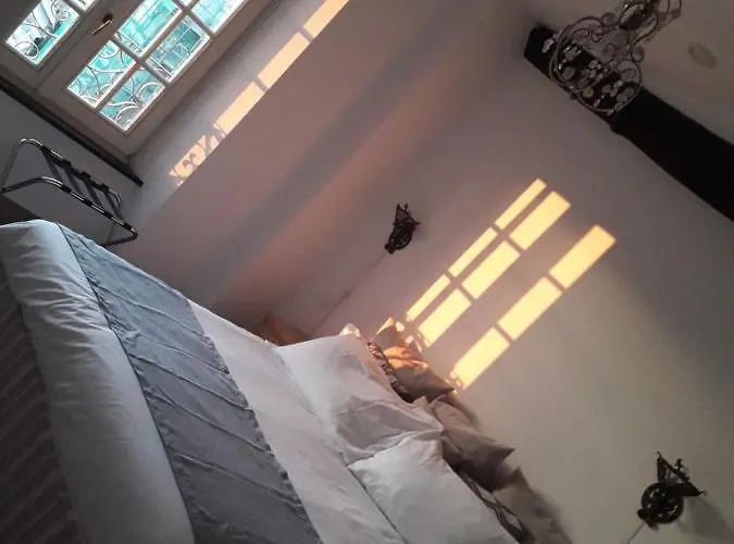 La Superba & Breakfast 3*